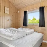 Pet Friendly In With Sauna - F04167 Vakantiehuis *