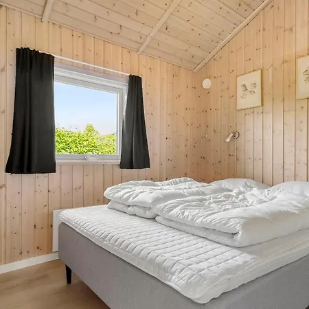 Pet Friendly In With Sauna - F04167 Ferienhaus Hejls